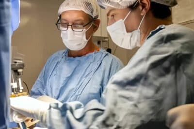 Parkinson: primera neurocirugía funcional en el Hospital Dr. René Favaloro