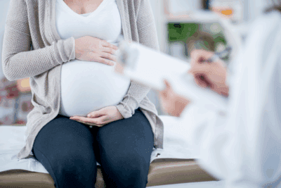 Novedosa vacuna que protege a tu bebé de la VRS antes de nacer