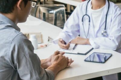 ¿Hay que pagar para participar en un ensayo clínico? Lo que todo paciente debería saber